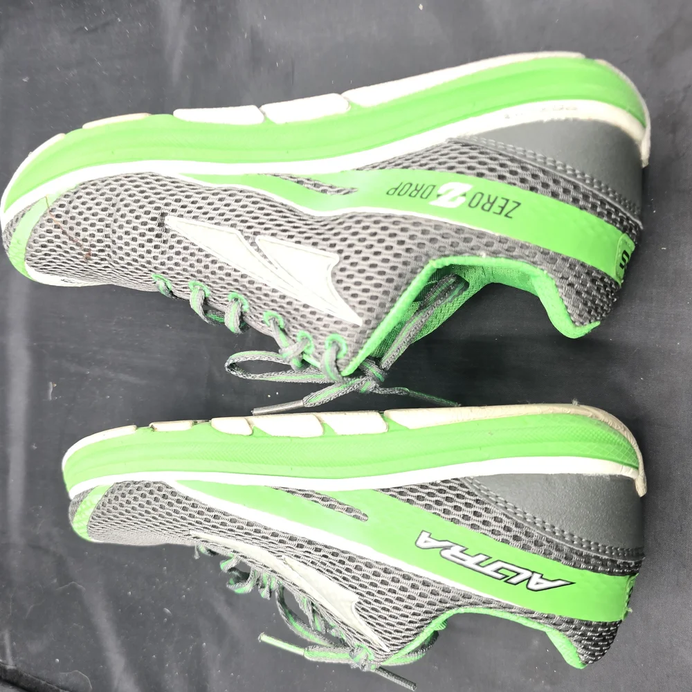 Altra Gray and Green Athletic‎ Shoes for Running